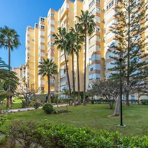 https://apt-torrox-playa-apartamento-torrox-playa-solset.1costadelsol.com