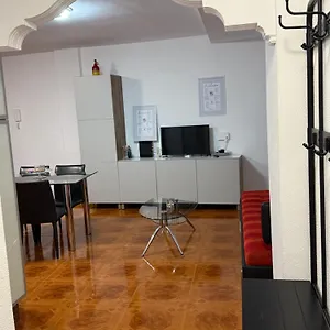 https://apartamento-playa-arinaga-35118-2.in-canary-islands.com